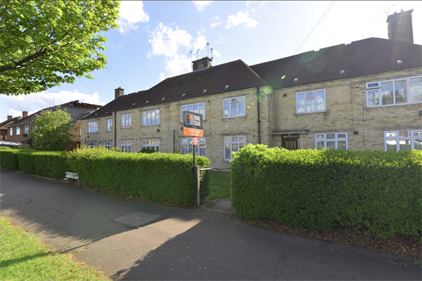 Manford Way, Chigwell, IG7