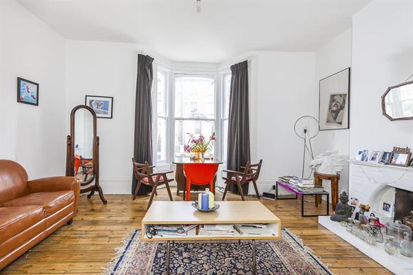 Graham Road, London, E8