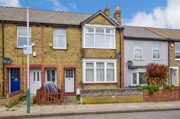 Marks Road, Romford, RM7